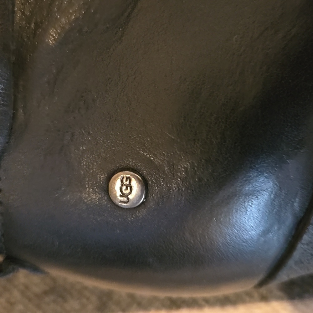 UGG Black Ankle Booties W Straps Sz 5.5 - Picture 4 of 8